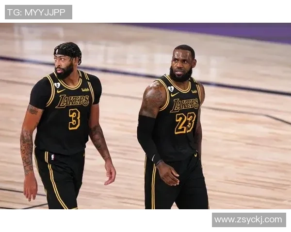 精彩对决回顾NBA公牛与湖人经典比赛录像全解析 精彩对决回顾NBA公牛与湖人经典比赛录像全解析